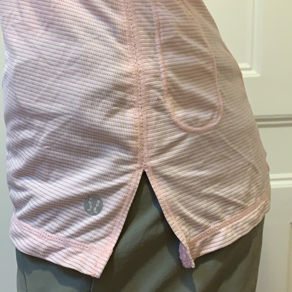 Lululemon top - Picture 4 of 7